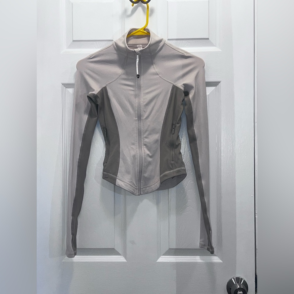 lululemon athletica Taupe Utility Jacket